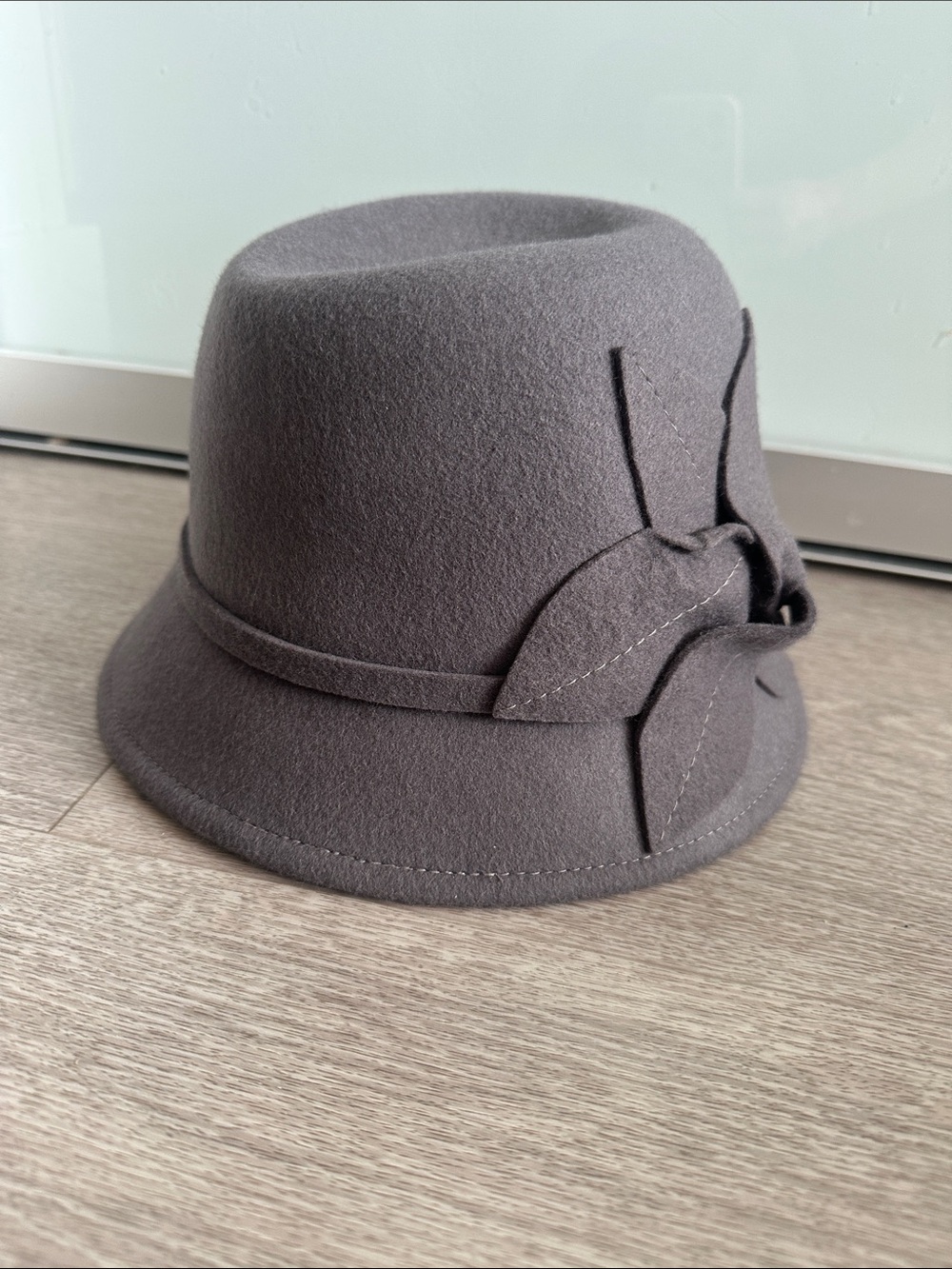 Nine West Women’s Wool Hat in Charcoal. Never worn.